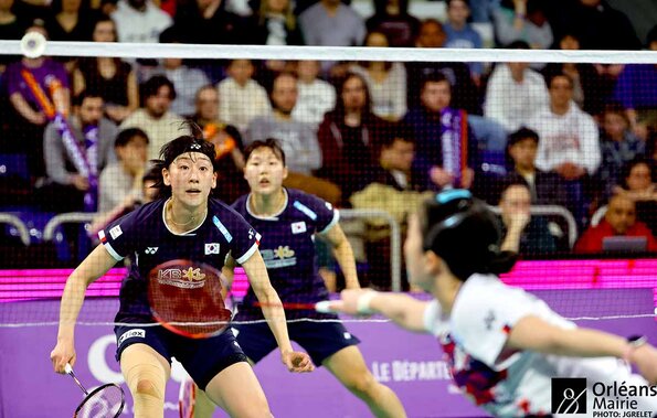 Baek Lee vs Kim Kong