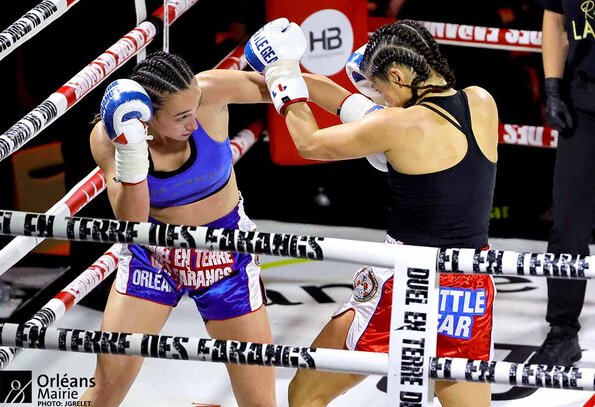 Sonia Dinh vs Lindsey Thomas