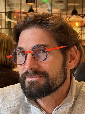 Dr Thomas Hébert