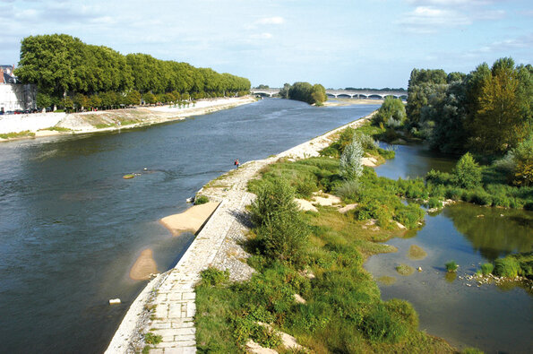 Orléans, la Loire et le duit